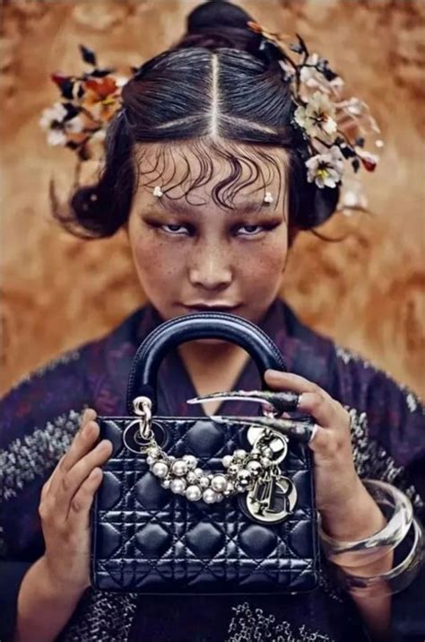 photo chinoise dior|Chinese Photographer Slammed for ‘Stereotypical’ Dior Photo.